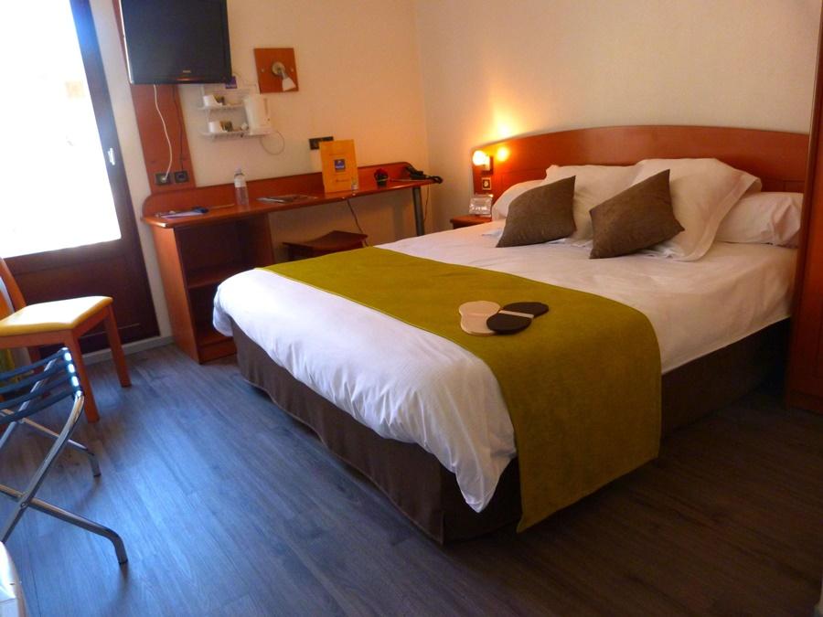 Kyriad Direct Acheres Dış mekan fotoğraf